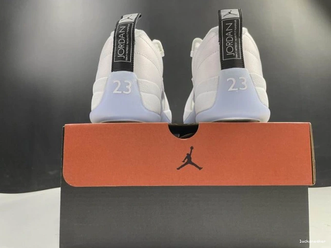 Rep LUCY DB0733-190 AIR EASTER RETRO 12 LOW (2021) JORDAN 0701